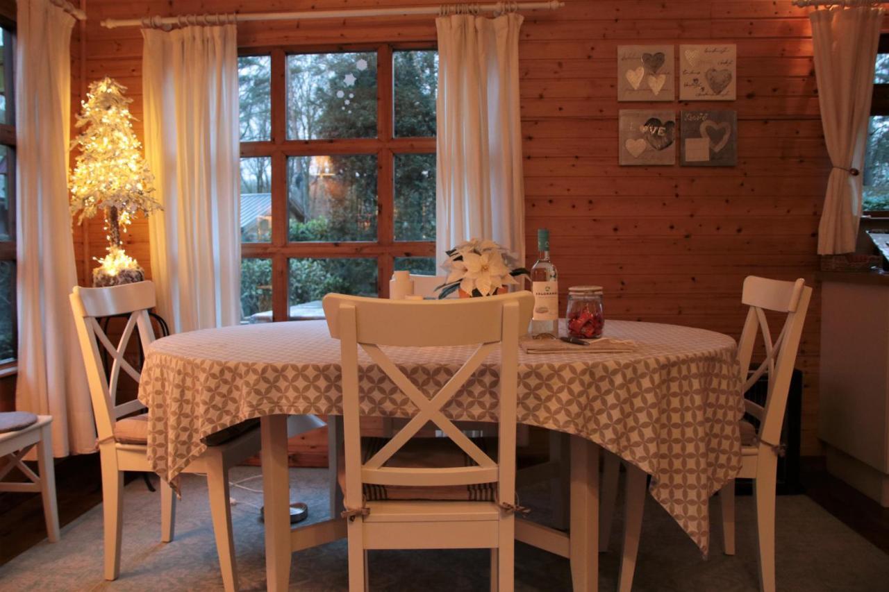 Charme Chalet Zutendaal Zewnętrze zdjęcie